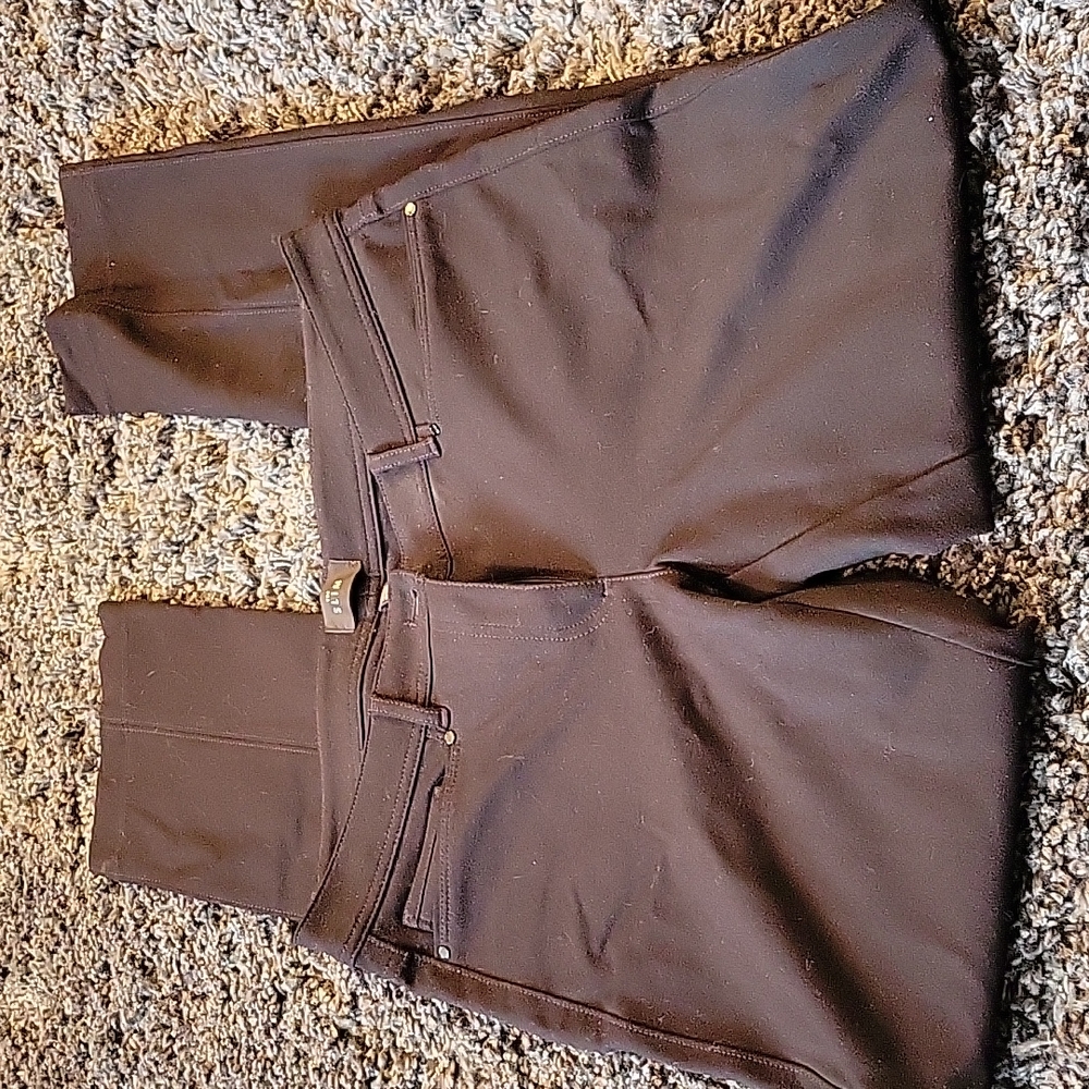 WHBM the Slim black pant